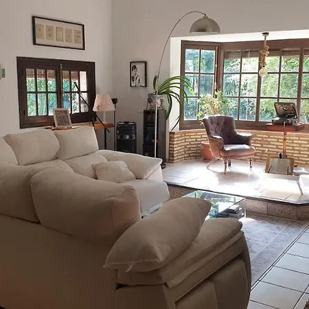 La Casa Del Torreon Bed & Breakfast *